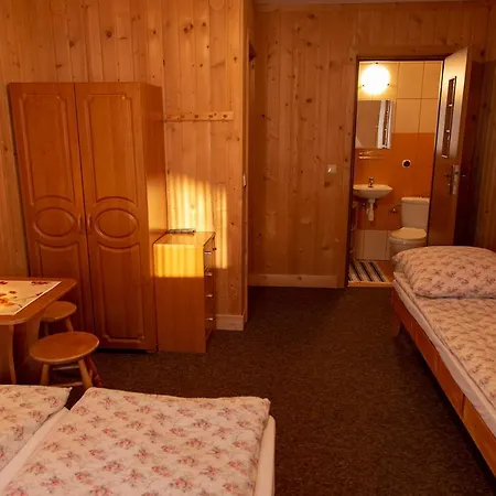 Mc82 - Anna I Marek Lukaszczyk Homestay Ciche Male